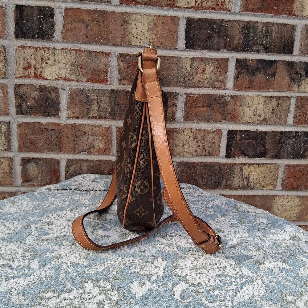 AUTHENTIC Louis Vuitton Odeon PM Monogram Crossbody Bag CA1089 Spain Vintage LV - Picture 6 of 17